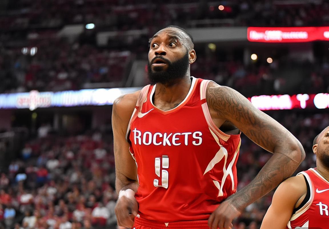 火箭队内线轮换告急：32岁中锋伤停致篮板保护能力下降，内线防守挑战升级迫使轮换阵容调整